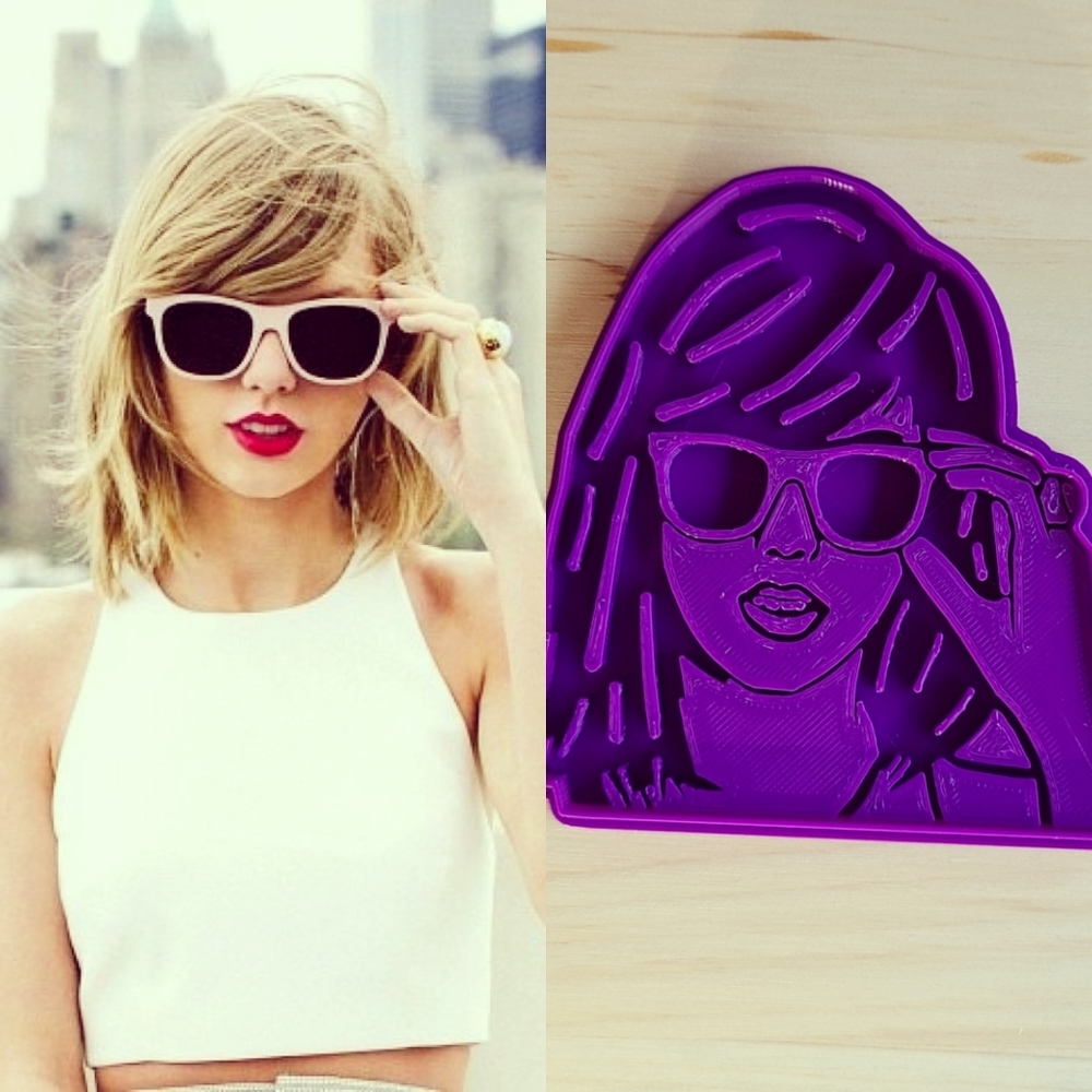 NEW Taylor Swift Cutter - Picture 2 of 6